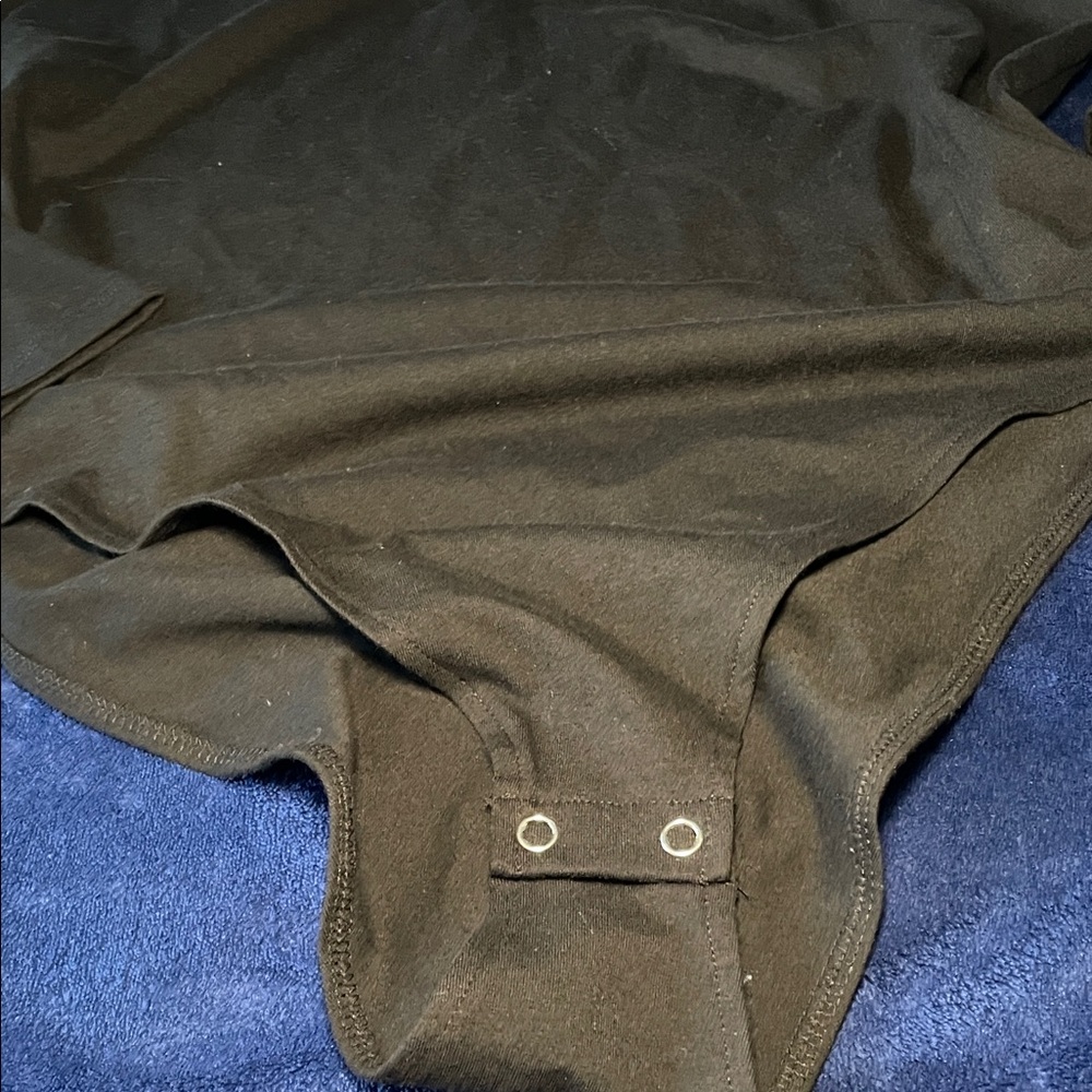 Off The Shoulder Bodysuit - Picture 3 of 3